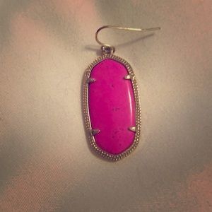 Single pink Kendra Scott earring